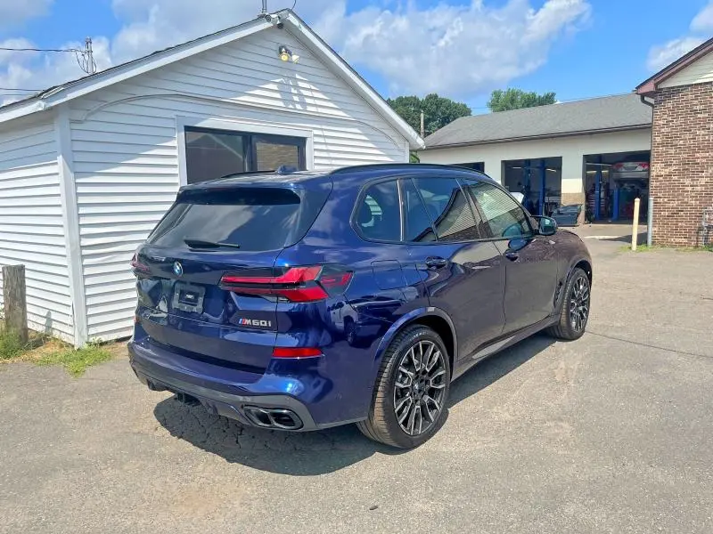 2024 BMW X5 M60I  