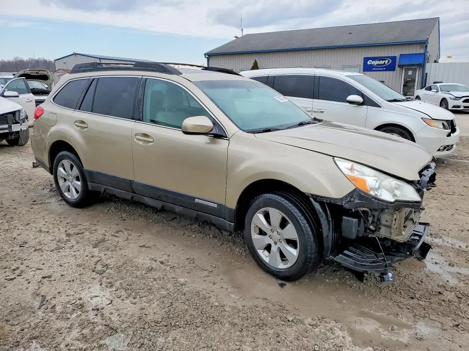 2010 SUBARU OUTBACK 2.5I PREMIUM  