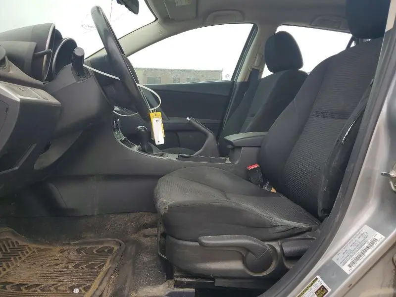 2013 MAZDA 3 I  