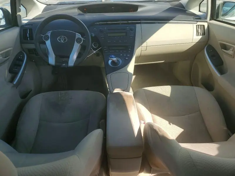 2010 TOYOTA PRIUS II  