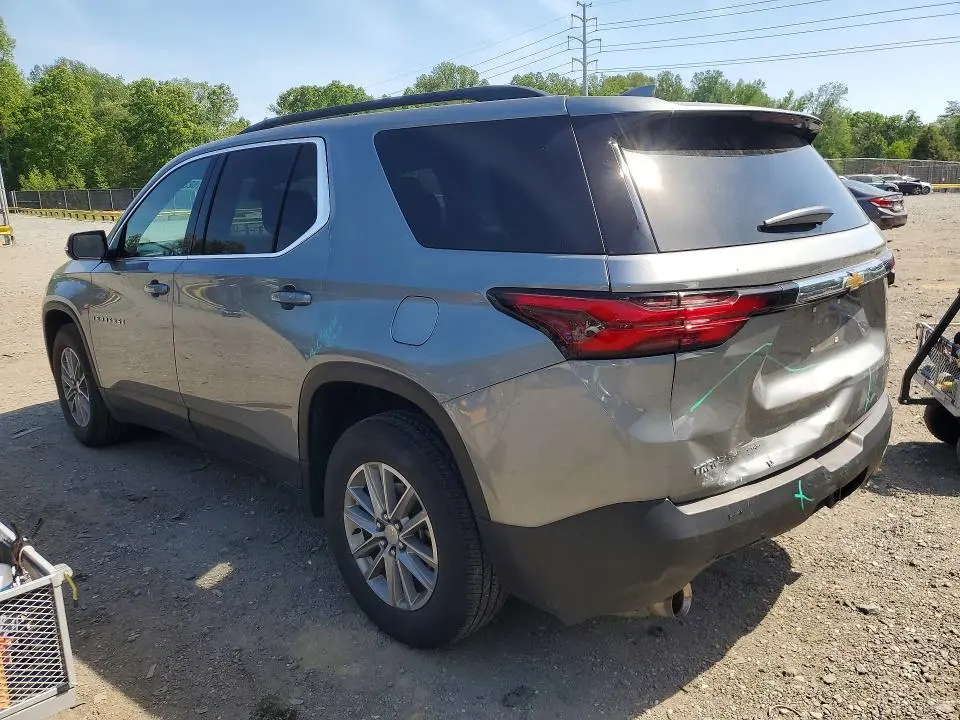 2023 CHEVROLET TRAVERSE LT  