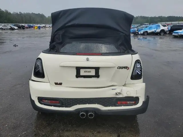 2014 MINI COOPER S