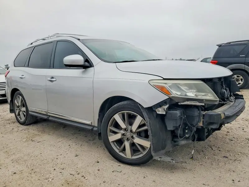 2015 NISSAN PATHFINDER S  