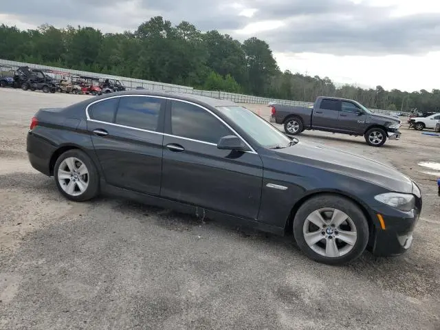 2011 BMW 528 I  
