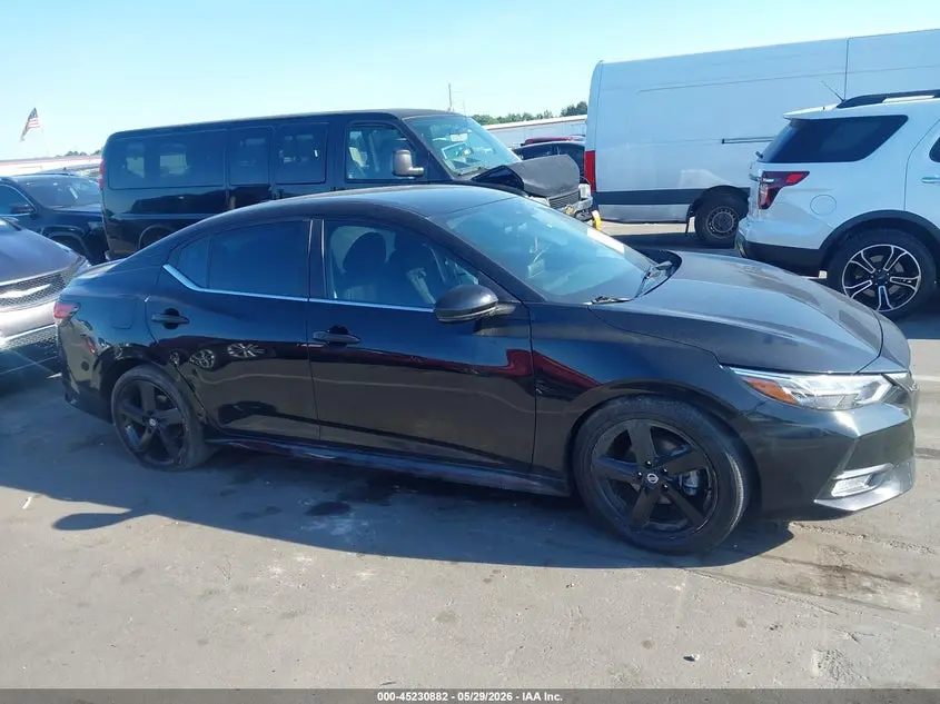 2021 NISSAN SENTRA SR XTRONIC CVT