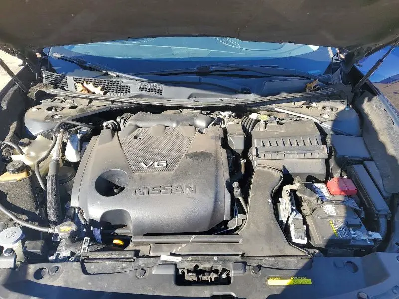 2019 NISSAN MAXIMA S  