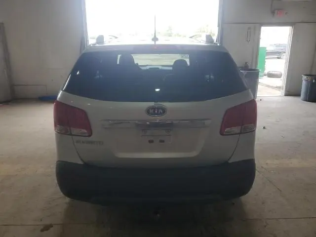 2011 KIA SORENTO BASE  