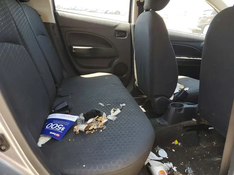 2015 MITSUBISHI MIRAGE DE  