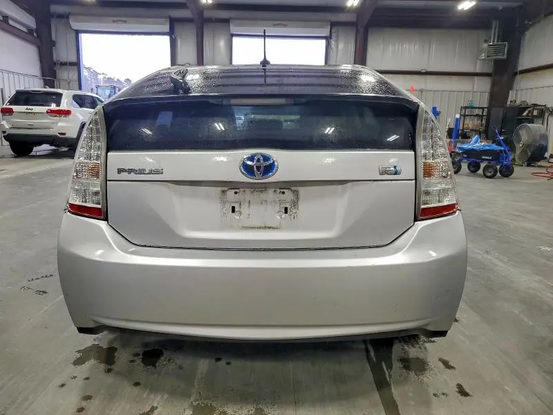 2010 TOYOTA PRIUS   