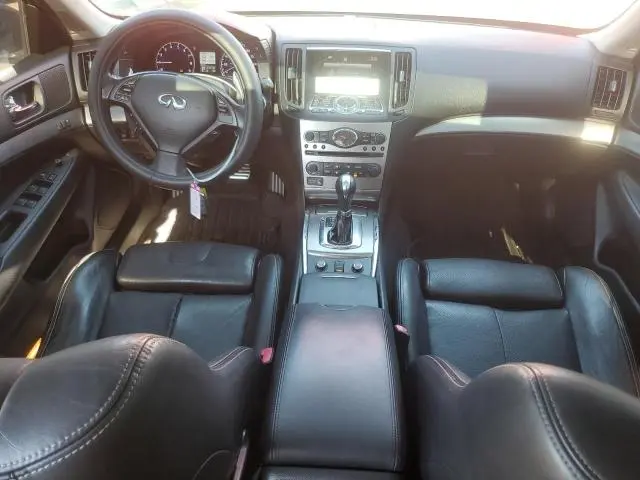 2012 INFINITI G37 