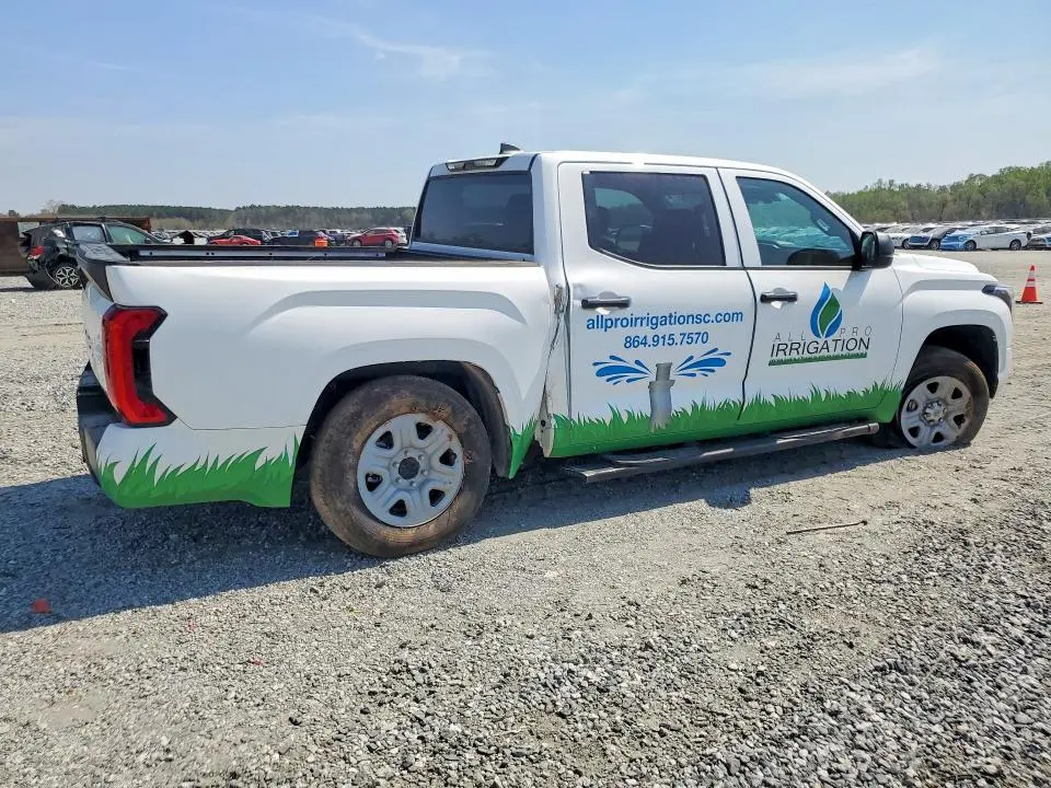 2025 TOYOTA TUNDRA SR  