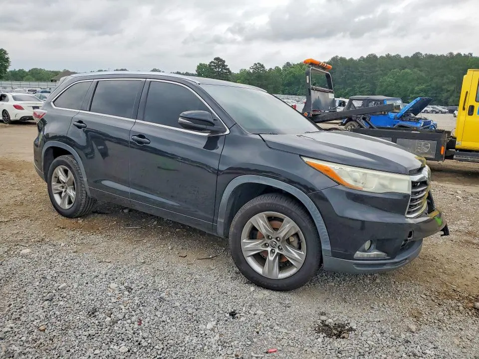 2016 TOYOTA HIGHLANDER LIMITED  