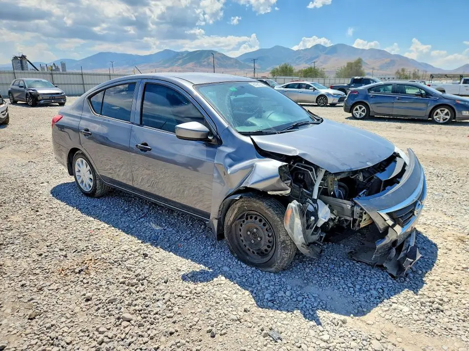 2017 NISSAN VERSA 1.6 S  