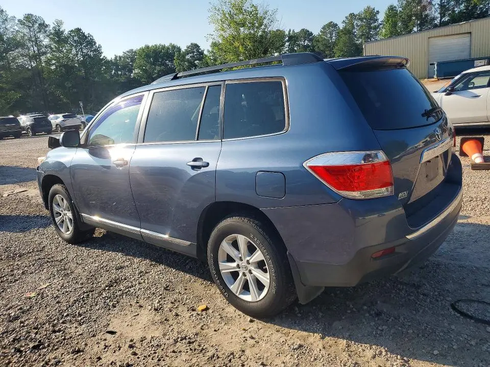 2013 TOYOTA HIGHLANDER PLUS  