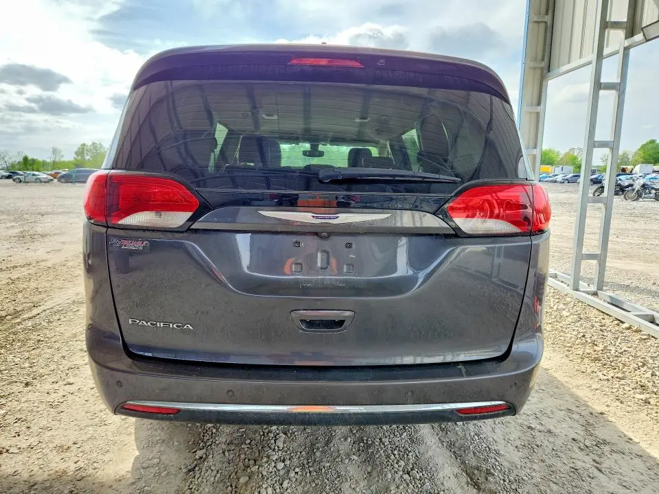2020 CHRYSLER PACIFICA TOURING L  