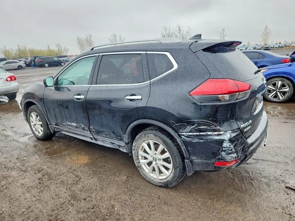 2017 NISSAN ROGUE SL  
