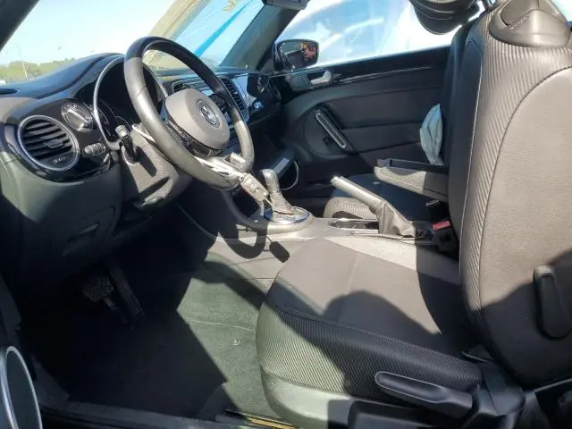 2016 VOLKSWAGEN BEETLE S/SE  