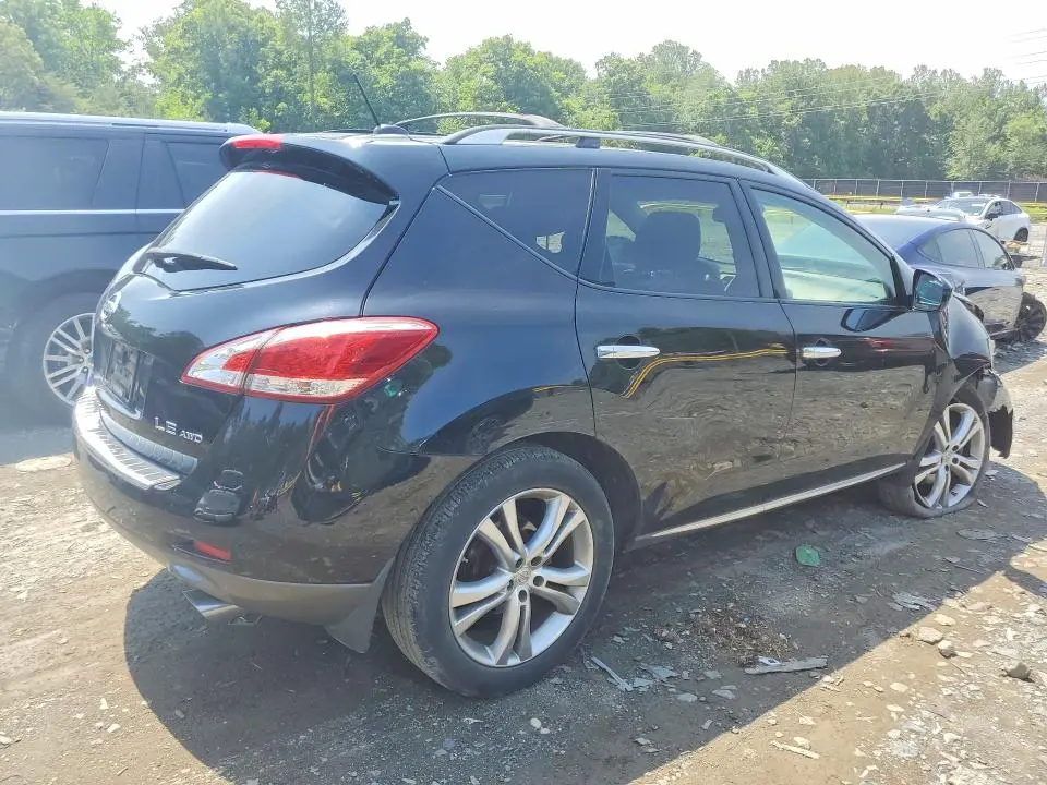 2011 NISSAN MURANO   