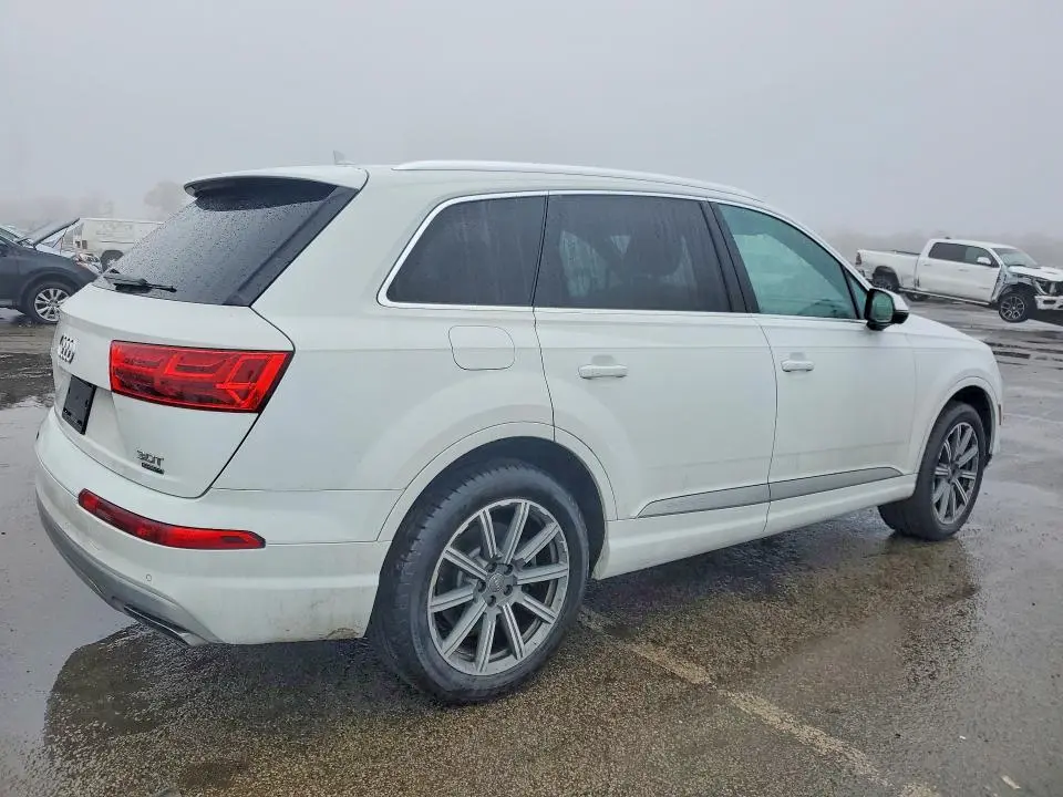 2017 AUDI Q7   