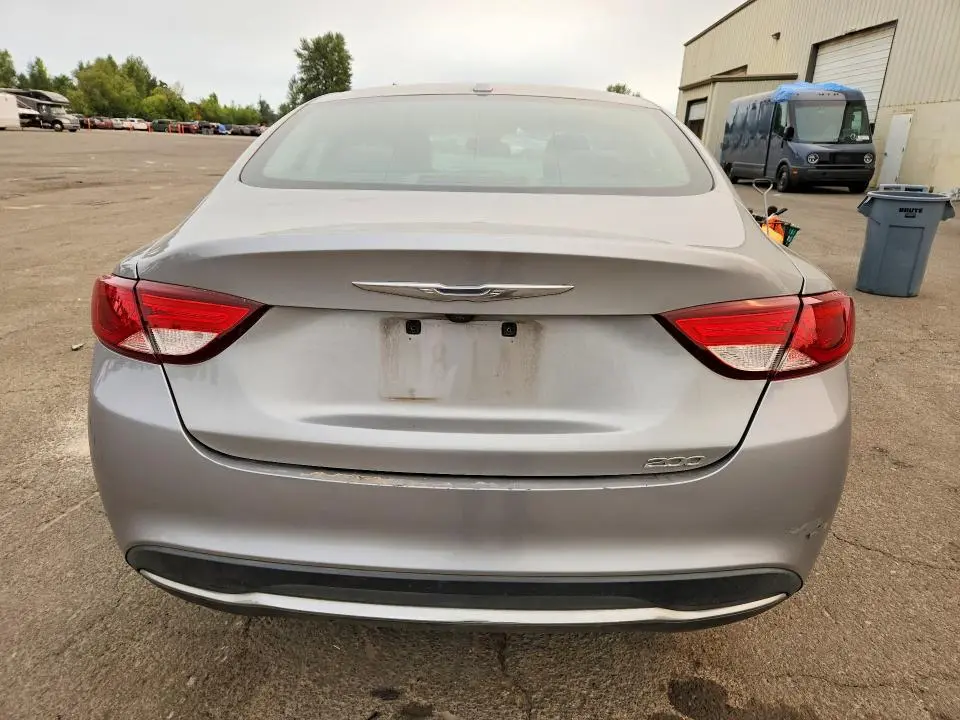 2015 CHRYSLER 200 LIMITED  