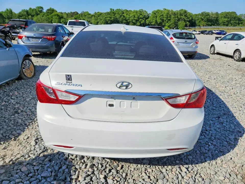 2012 HYUNDAI SONATA GLS  
