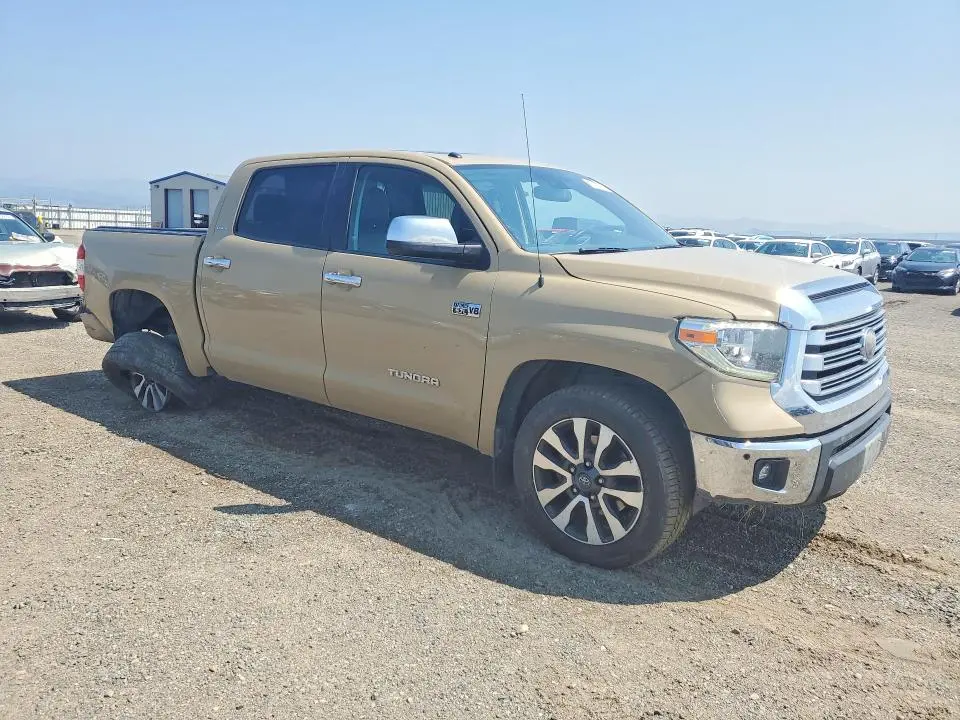 2018 TOYOTA TUNDRA CREWMAX LIMITED  