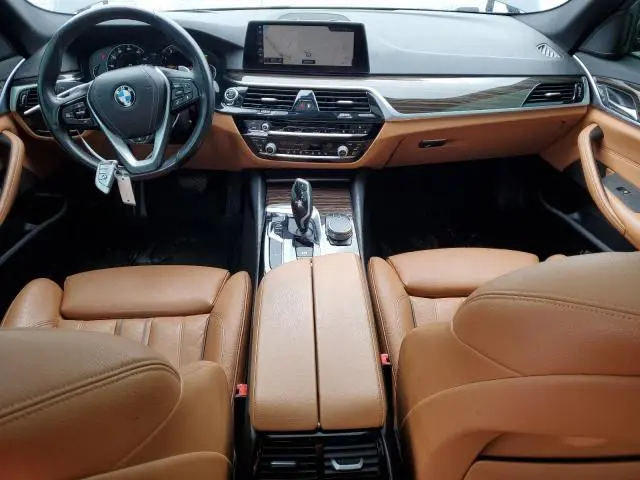2019 BMW 530 XI  