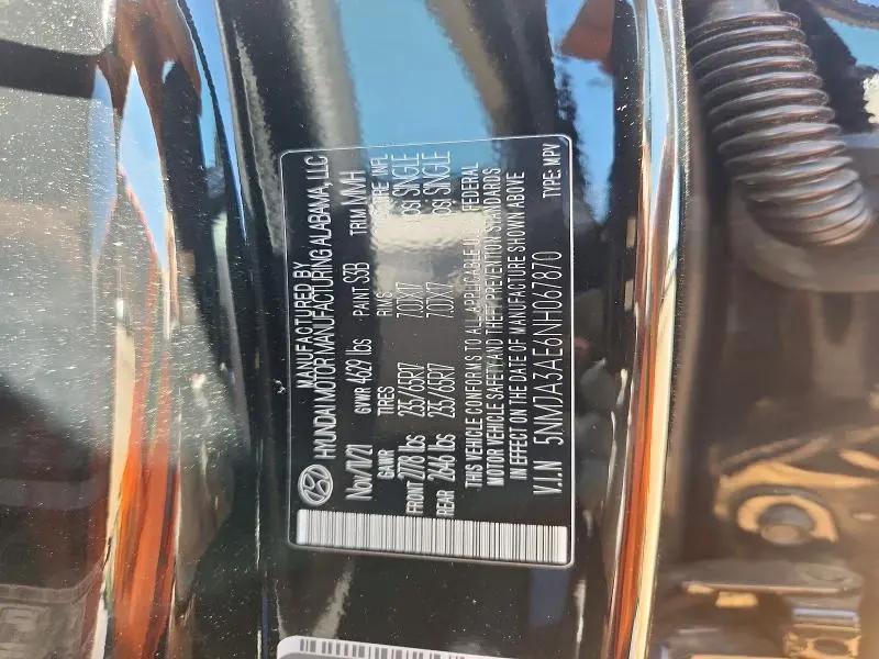 2022 HYUNDAI TUCSON SE  