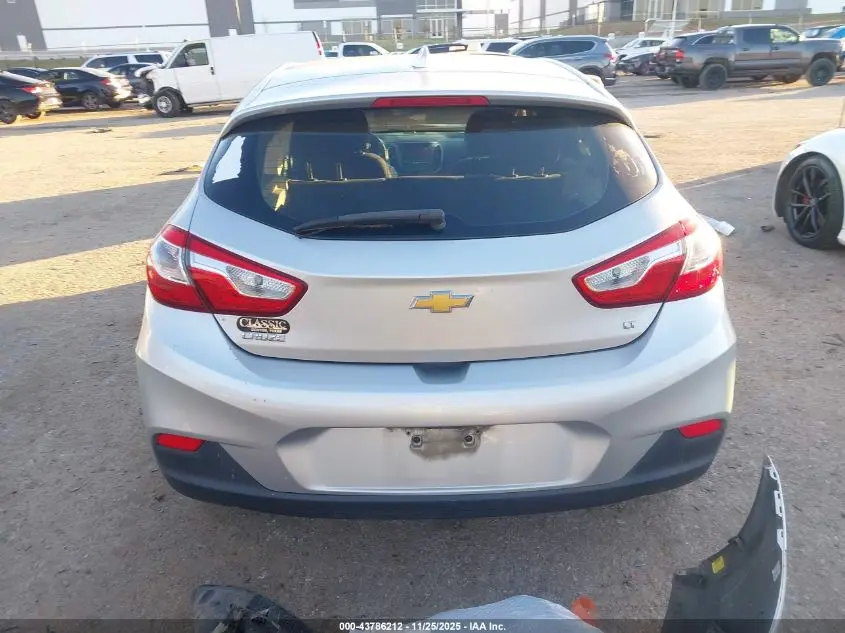 2018 CHEVROLET CRUZE LT AUTO
