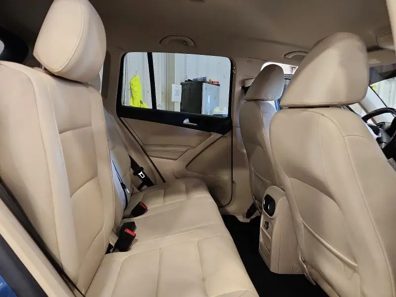 2017 VOLKSWAGEN TIGUAN S/LIMITED  