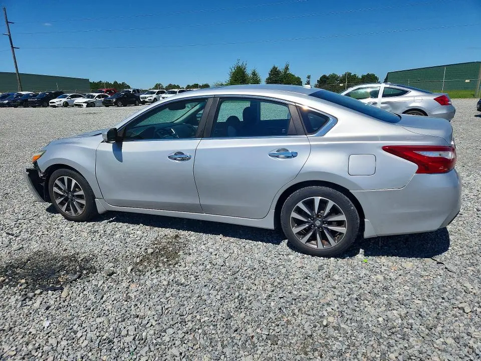 2017 NISSAN ALTIMA 2.5 SV  