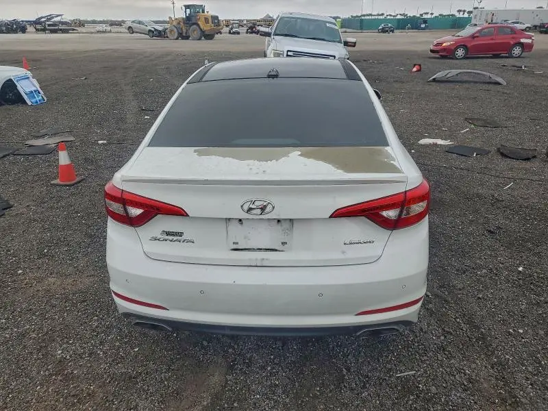 2015 HYUNDAI SONATA SPORT  