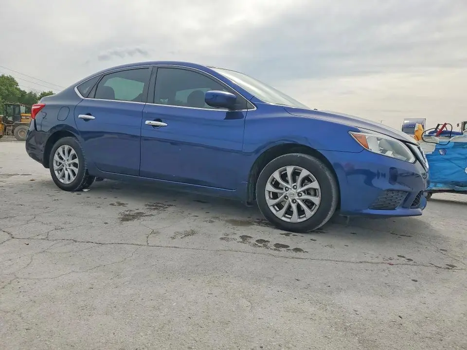 2019 NISSAN SENTRA SV  