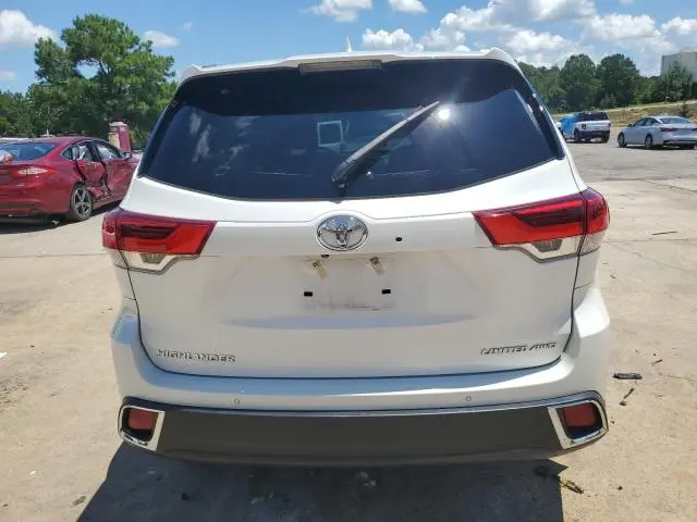 2019 TOYOTA HIGHLANDER LIMITED  