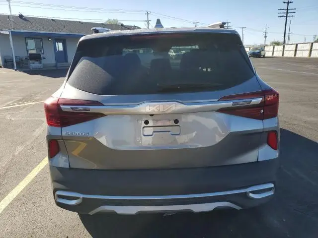 2023 KIA SELTOS S  