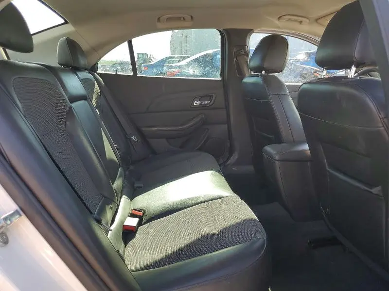 2015 CHEVROLET MALIBU 1LT  