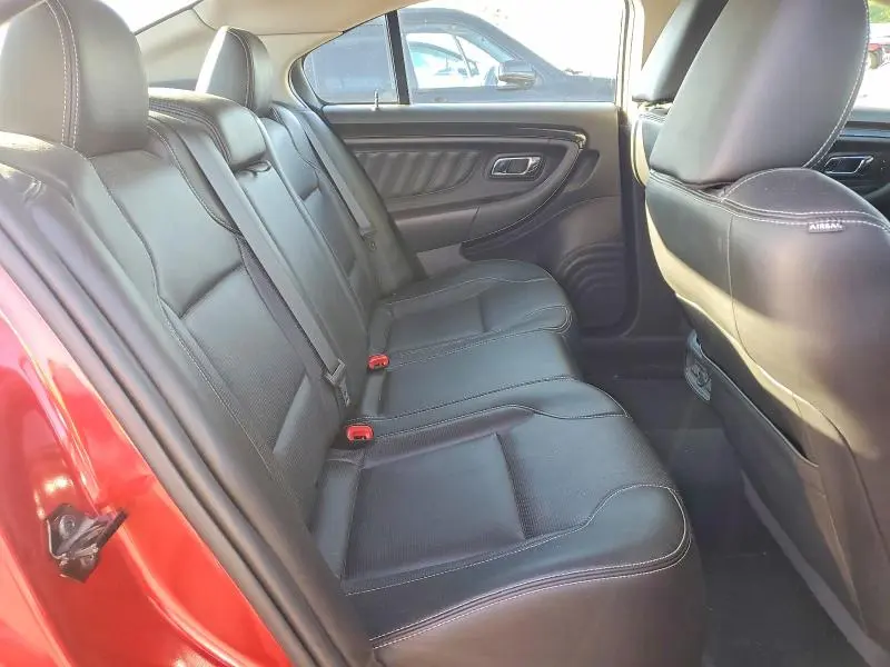 2010 FORD TAURUS LIMITED  