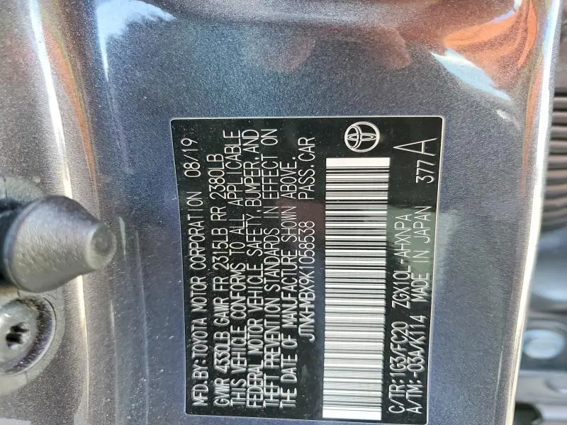 2019 TOYOTA C-HR XLE  