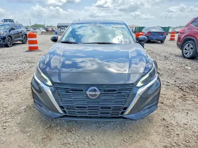 2023 NISSAN ALTIMA SV  
