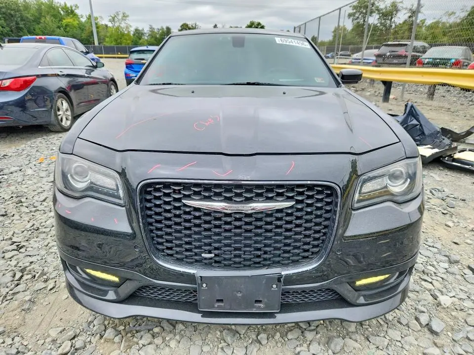 2019 CHRYSLER 300 S  