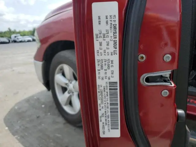 2013 RAM 1500 SLT  
