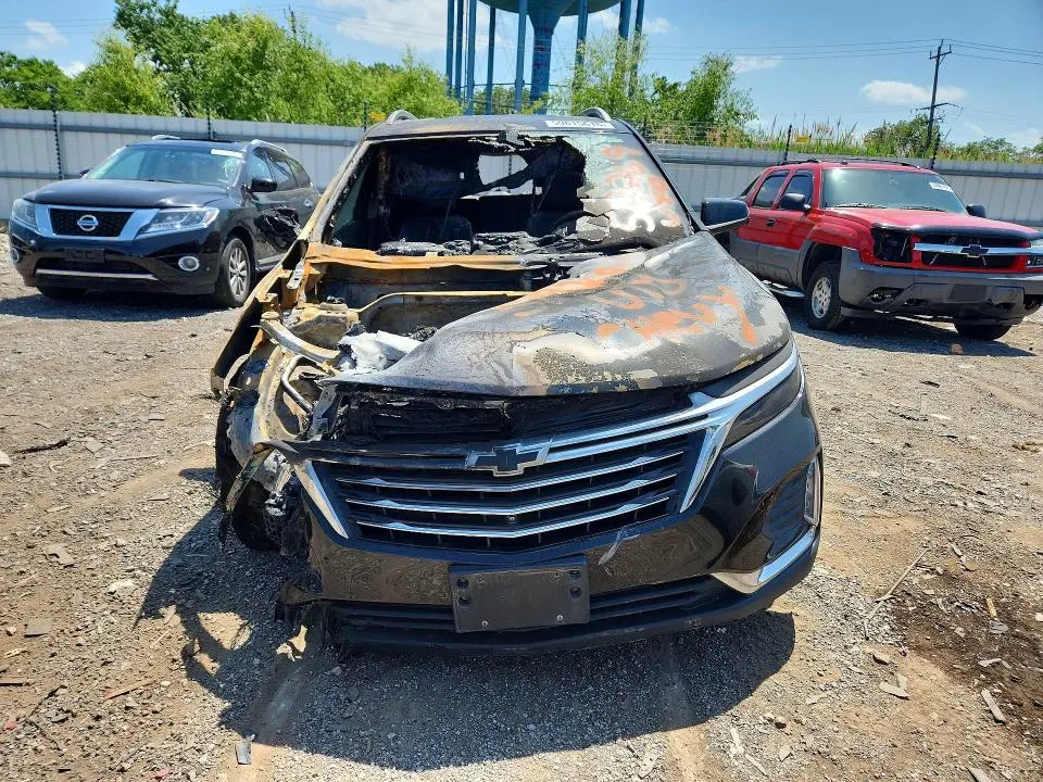 2022 CHEVROLET EQUINOX PREMIER  