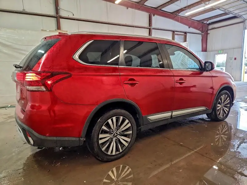 2020 MITSUBISHI OUTLANDER SE  