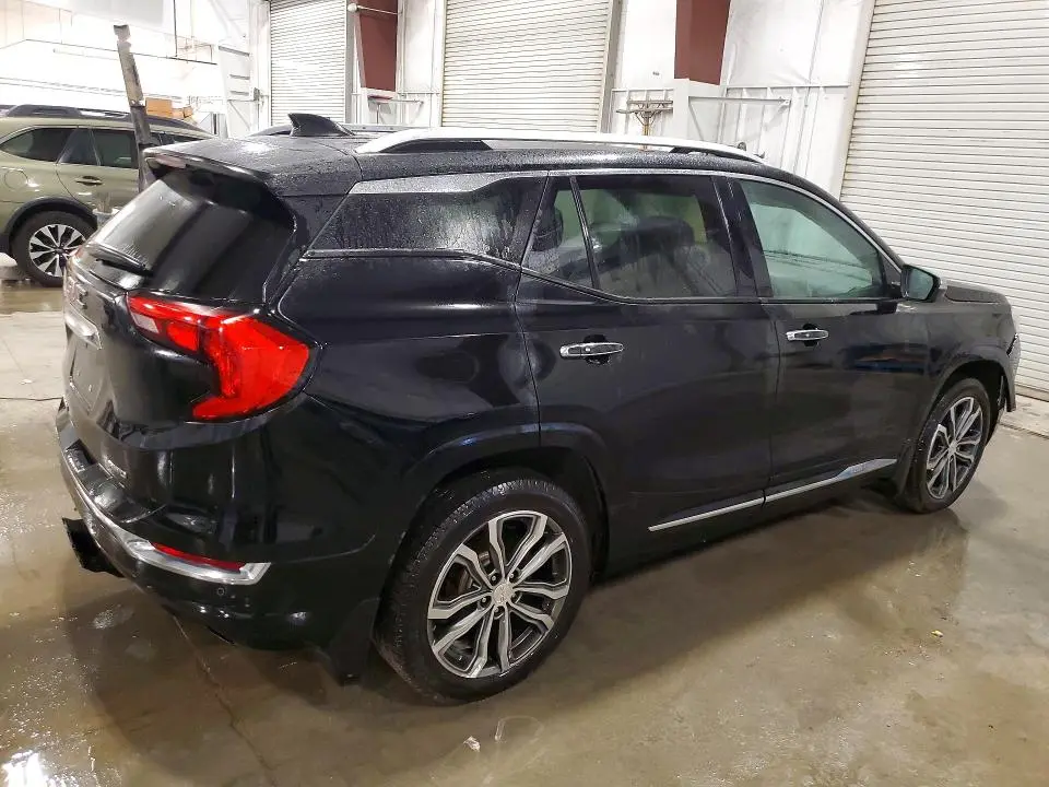 2019 GMC TERRAIN DENALI  