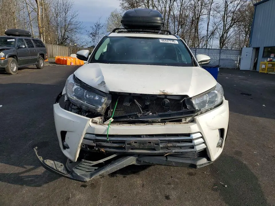 2018 TOYOTA HIGHLANDER LIMITED PLATINUM  