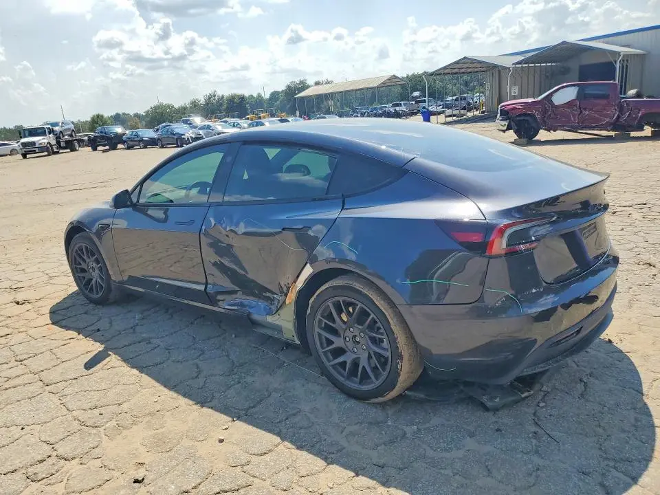 2025 TESLA MODEL 3   