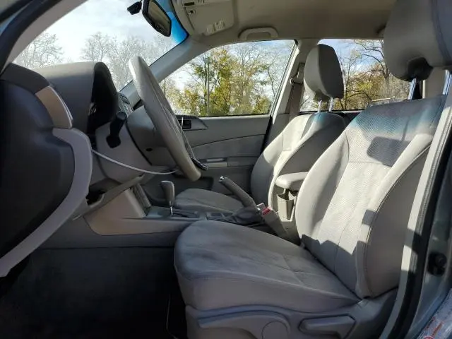 2010 SUBARU FORESTER XS  