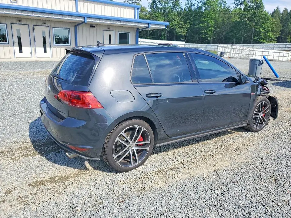 2017 VOLKSWAGEN GTI SPORT  