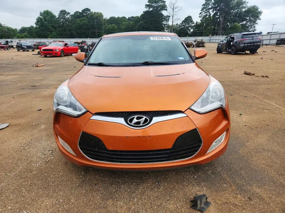 2015 HYUNDAI VELOSTER BASE  