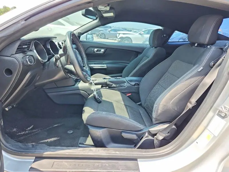 2017 FORD MUSTANG   
